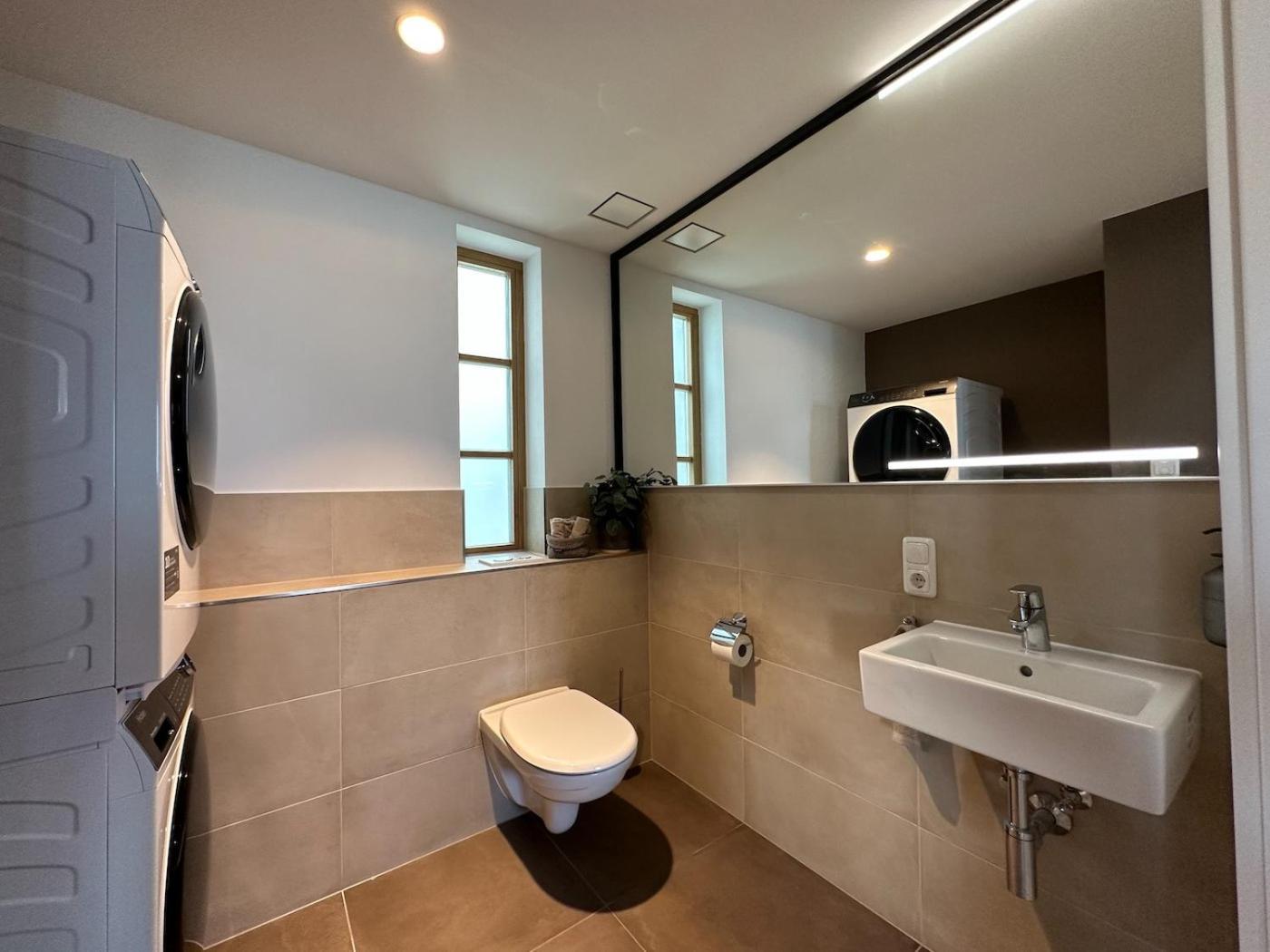 Apartament Truly - Viel Platz Fuer Business & Familie - Modern, Garage, Fahrstuhl Augsburg Zewnętrze zdjęcie