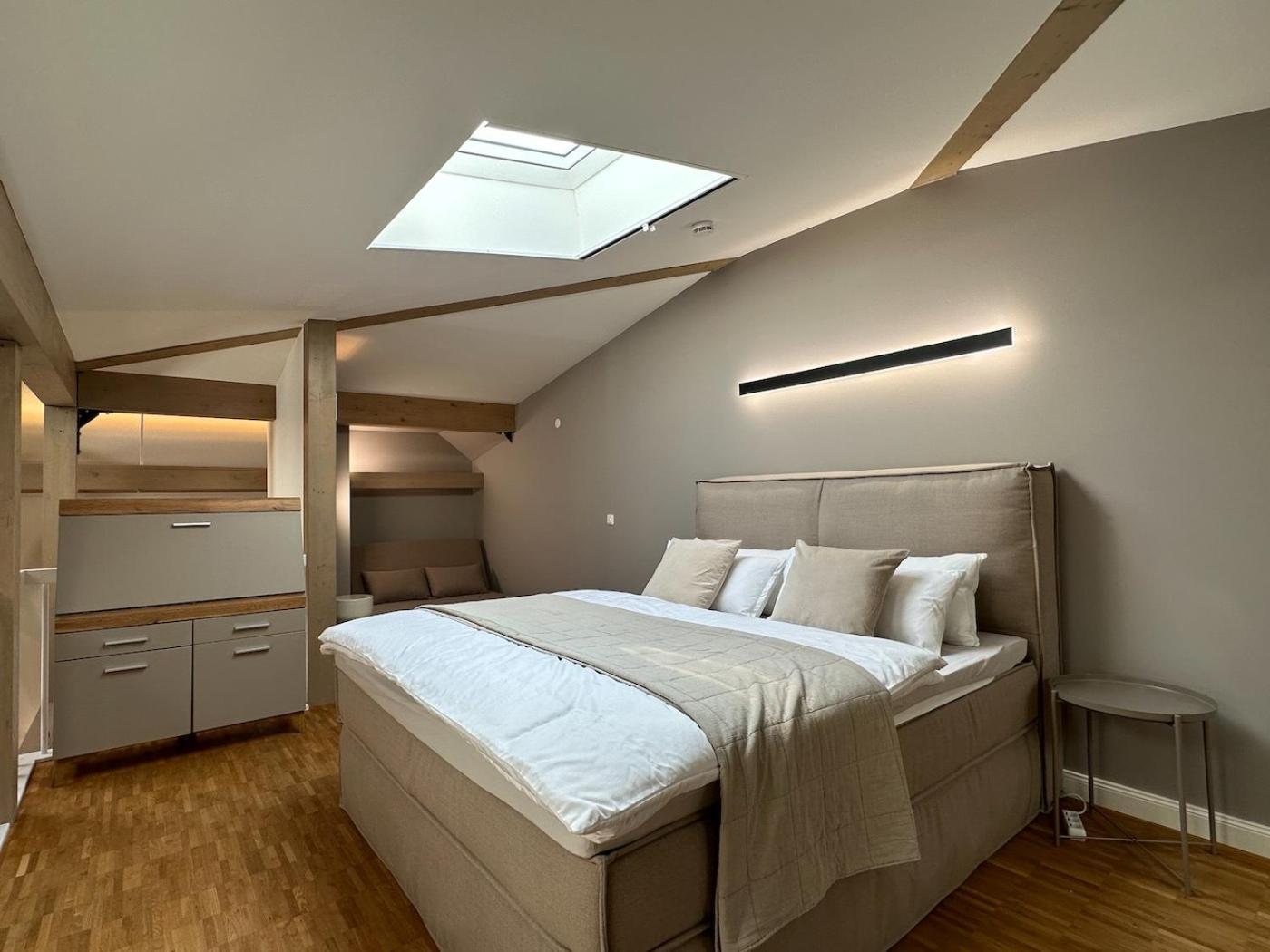 Apartament Truly - Viel Platz Fuer Business & Familie - Modern, Garage, Fahrstuhl Augsburg Zewnętrze zdjęcie